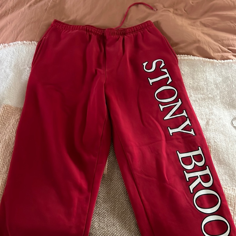 Red stony Brook sweatpants